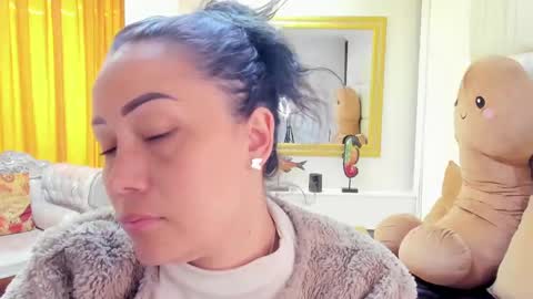 Snapshot of gaby_trent chatting on 12/16/24, 03:00 gabriela online show from 12/16/24, 03:00