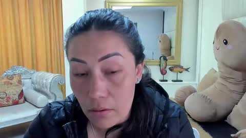 Snapshot of gaby_trent chatting on 12/21/24, 03:31 gabriela online show from 12/21/24, 03:31