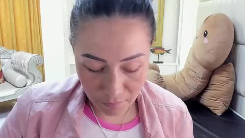 Snapshot of gaby_trent chatting on 12/26/24, 06:33 gabriela online show from 12/26/24, 06:33