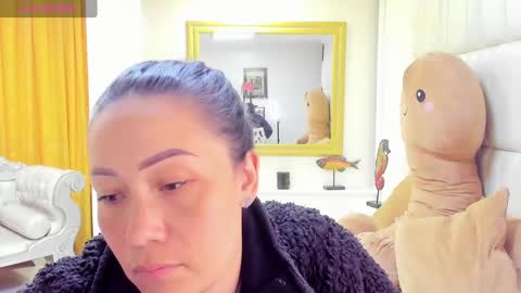 Snapshot of gaby_trent chatting on 01/24/25, 03:45 gabriela online show from 01/24/25, 03:45