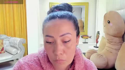 Snapshot of gaby_trent chatting on 01/30/25, 06:10 gabriela online show from 01/30/25, 06:10