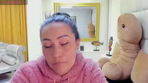 Snapshot of gaby_trent chatting on 01/30/25, 09:14 gabriela online show from 01/30/25, 09:14