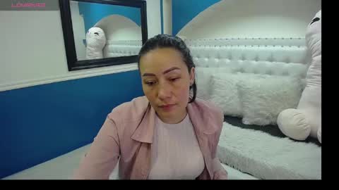 Snapshot of gaby_trent chatting on 02/11/25, 01:51 gabriela online show from 02/11/25, 01:51