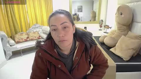 Snapshot of gaby_trent chatting on 02/12/25, 03:27 gabriela online show from 02/12/25, 03:27