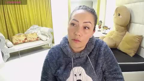 Snapshot of gaby_trent chatting on 02/13/25, 08:34 gabriela online show from 02/13/25, 08:34