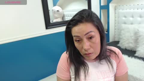 Snapshot of gaby_trent chatting on 02/15/25, 06:23 gabriela online show from 02/15/25, 06:23