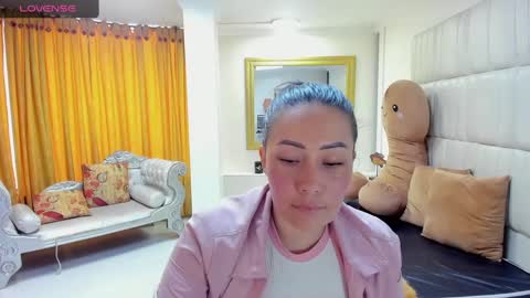 Snapshot of gaby_trent chatting on 03/05/25, 03:51 gabriela online show from 03/05/25, 03:51