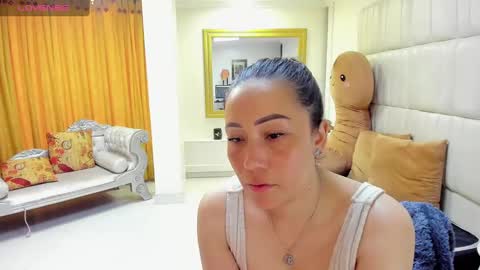 Snapshot of gaby_trent chatting on 03/06/25, 04:49 gabriela online show from 03/06/25, 04:49