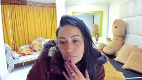 Snapshot of gaby_trent chatting on 03/12/25, 12:47 gabriela online show from 03/12/25, 12:47