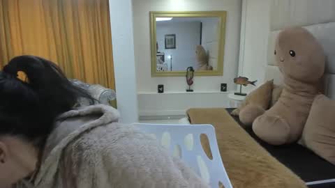 Snapshot of gaby_trent chatting on 09/09/25, 03:44 gabriela online show from 09/09/25, 03:44