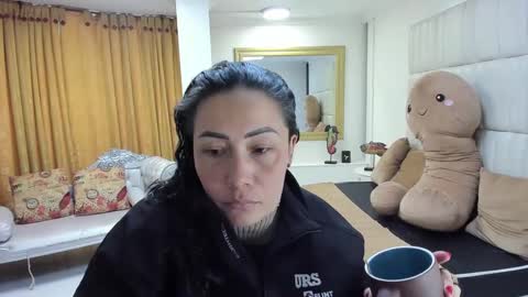 Snapshot of gaby_trent chatting on 09/18/25, 01:24 gabriela online show from 09/18/25, 01:24