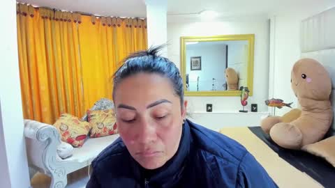 Snapshot of gaby_trent chatting on 09/24/25, 01:47 gabriela online show from 09/24/25, 01:47