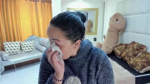 Snapshot of gaby_trent chatting on 11/04/25, 03:44 gabriela online show from 11/04/25, 03:44