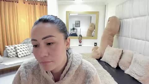 Snapshot of gaby_trent chatting on 12/20/25, 04:03 gabriela online show from 12/20/25, 04:03