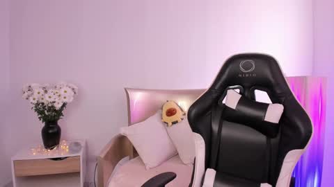 Gabriela online show from 02/25/25, 05:15