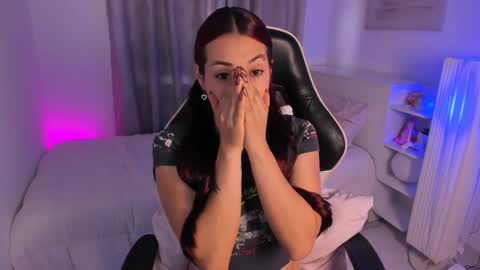 Snapshot of gaby_yummy chatting on 03/19/26, 04:00 Gabriela online show from 03/19/26, 04:00