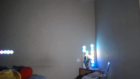 Snapshot of gabydeseo chatting on 04/16/26, 12:39 gabydeseo online show from 04/16/26, 12:39