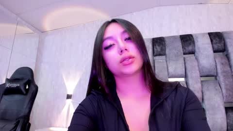 Snapshot of gabydesire chatting on 03/12/25, 12:20 GABY DESIRE online show from 03/12/25, 12:20