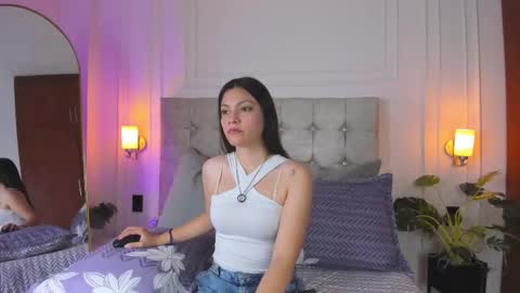 Snapshot of gabyevans4 chatting on 03/12/26, 12:11 GabyEvans online show from 03/12/26, 12:11