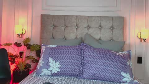 Snapshot of gabyevans4 chatting on 04/10/26, 12:10 GabyEvans online show from 04/10/26, 12:10