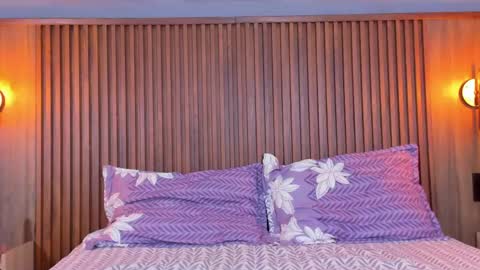 Snapshot of gabyevans4 chatting on 04/18/26, 09:15 GabyEvans online show from 04/18/26, 09:15