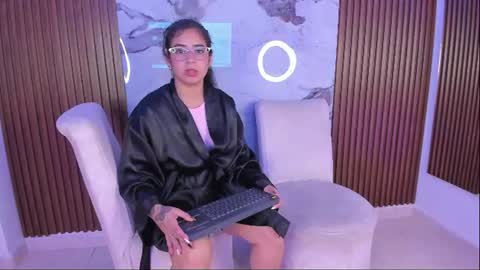 Snapshot of gabyhott_ chatting on 06/15/26, 12:13 Gaby online show from 06/15/26, 12:13