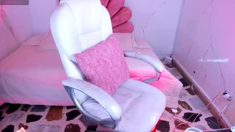 Snapshot of gabyowenss_ chatting on 03/15/26, 09:54 Gaby Owens online show from 03/15/26, 09:54