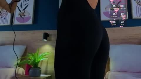 Gaby online show from 09/29/25, 08:02