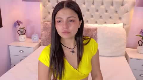 Gaby  online show from 11/12/25, 01:55