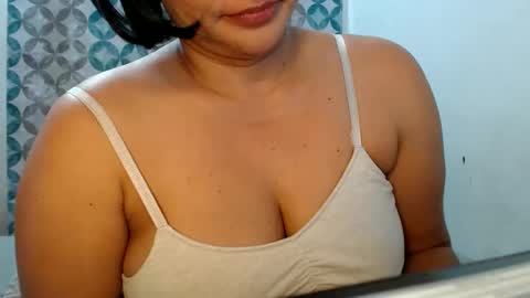 gabysot online show from 12/21/25, 01:35