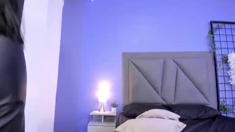 Snapshot of gabyy_cruz_ chatting on 11/05/25, 12:05 Gaby Cruz online show from 11/05/25, 12:05