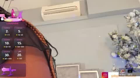 gabyyjones online show from 09/26/25, 11:36