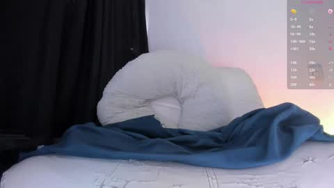 Snapshot of gadiel_edric chatting on 04/22/26, 06:42 Gadiel online show from 04/22/26, 06:42