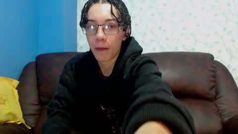 Snapshot of gadiel_sex chatting on 02/07/25, 12:28 gadiel_sex online show from 02/07/25, 12:28