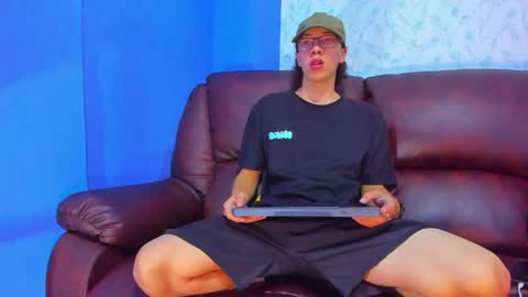 Snapshot of gadiel_sex chatting on 03/04/25, 02:21 gadiel_sex online show from 03/04/25, 02:21