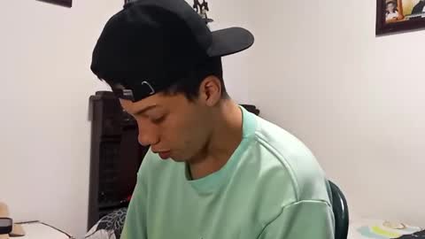 Snapshot of gadiel_sex chatting on 10/05/25, 09:13 gadiel_sex online show from 10/05/25, 09:13