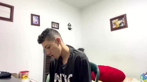 Snapshot of gadiel_sex chatting on 01/12/26, 11:15 gadiel_sex online show from 01/12/26, 11:15