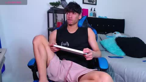 gael_jones online show from 10/28/25, 02:59