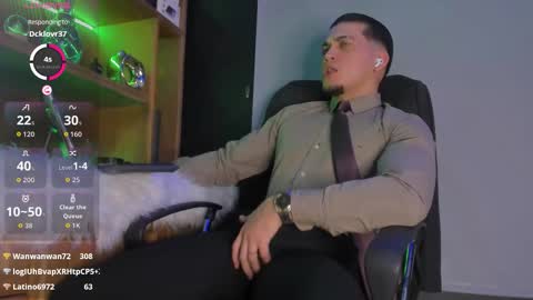 Snapshot of gael_williams3 chatting on 10/02/25, 12:12 gael_williams3 online show from 10/02/25, 12:12