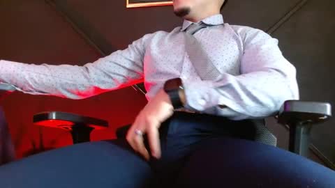 Snapshot of gael_williams4 chatting on 03/11/25, 02:21 Gael Williams online show from 03/11/25, 02:21
