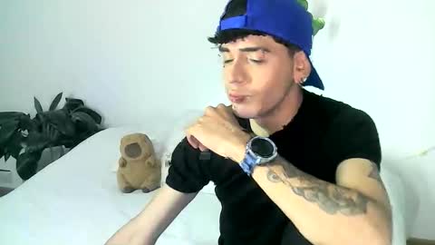 Gael Garca online show from 02/05/26, 03:33