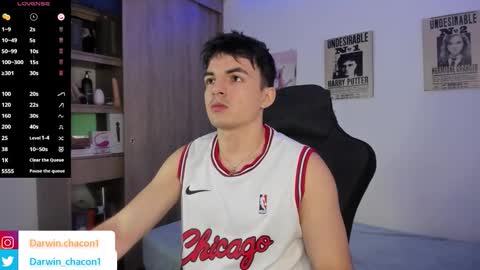 GaelVilla online show from 10/24/25, 03:08