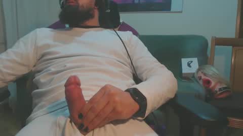 Snapshot of gag0nmyc0ck chatting on 12/16/24, 07:26 your master online show from 12/16/24, 07:26