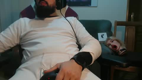 Snapshot of gag0nmyc0ck chatting on 12/18/24, 12:21 your master online show from 12/18/24, 12:21