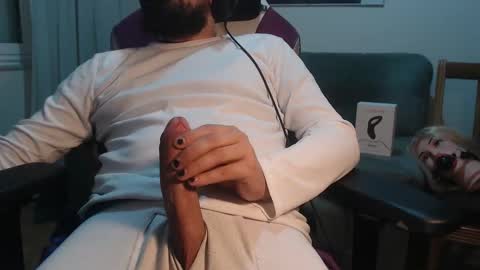 Snapshot of gag0nmyc0ck chatting on 01/05/25, 11:55 your master online show from 01/05/25, 11:55