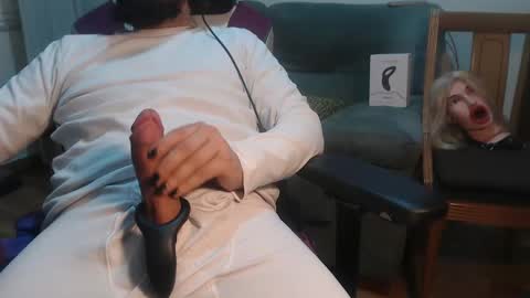 Snapshot of gag0nmyc0ck chatting on 01/21/25, 01:50 your master online show from 01/21/25, 01:50