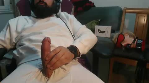 Snapshot of gag0nmyc0ck chatting on 11/01/25, 03:08 your master online show from 11/01/25, 03:08