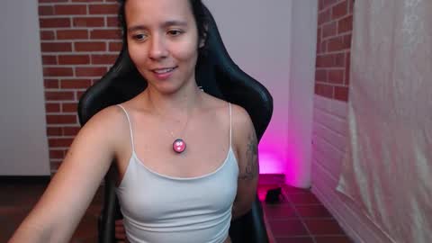 Lenna 3 online show from 12/03/25, 11:14