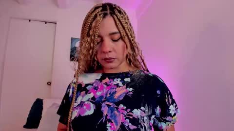 gaia_stonne online show from 10/30/25, 10:49