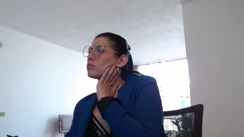 Snapshot of gaitan4 chatting on 01/15/25, 05:58 gaitan4 online show from 01/15/25, 05:58